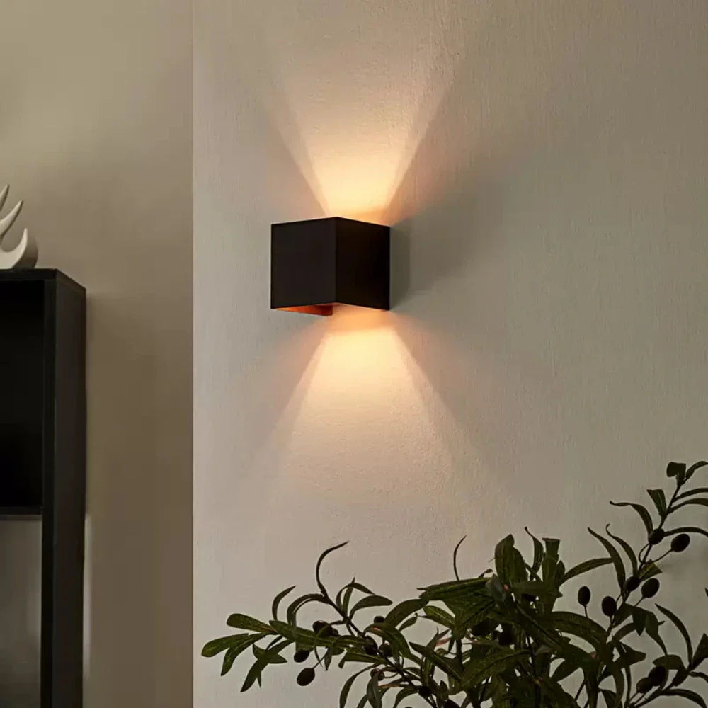 Kubus verstelbare LED Wandlamp