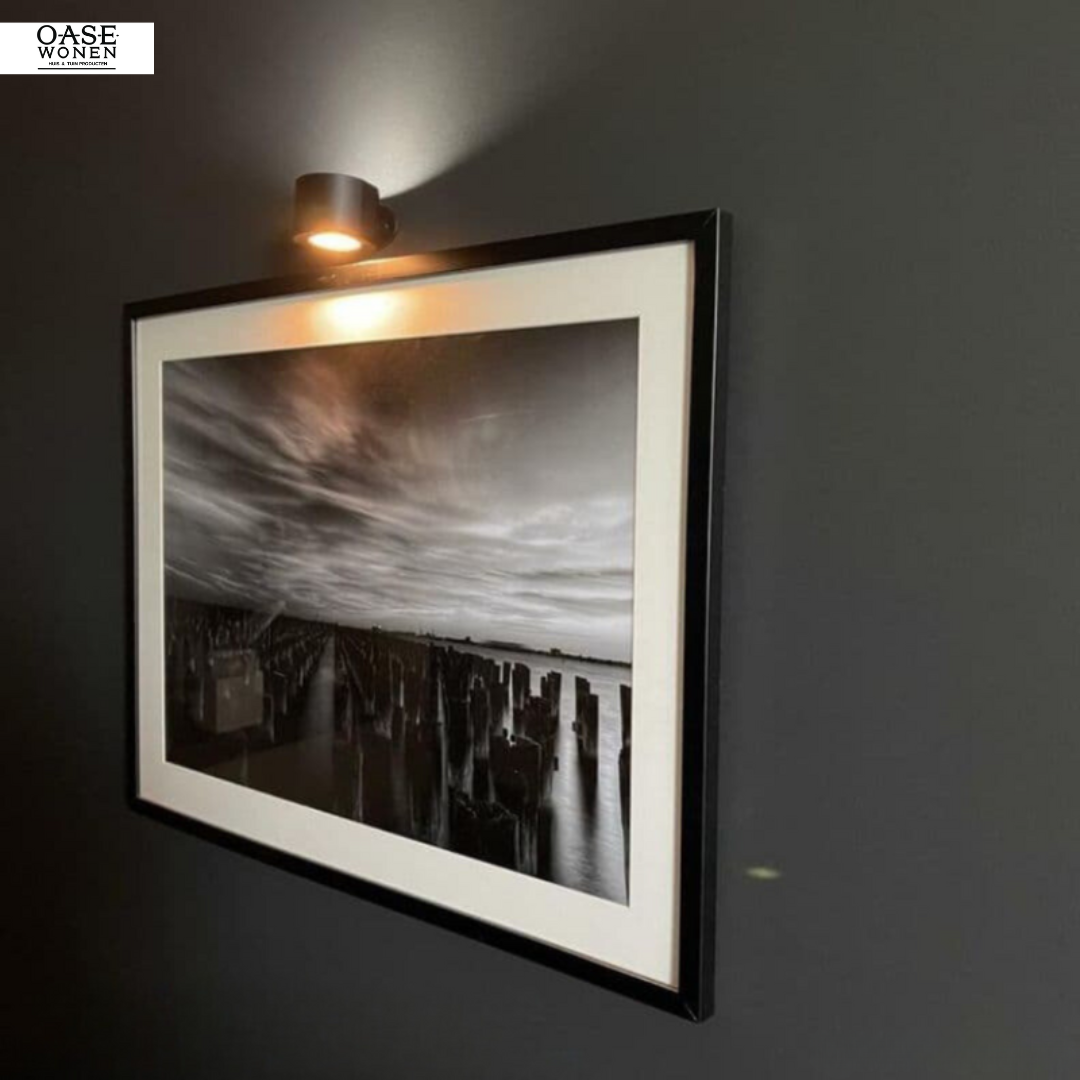 Draadloze 360° wandlamp, eenvoudig te bevestigen zonder boren, met instelbare lichtkleuren en touch- of afstandsbediening