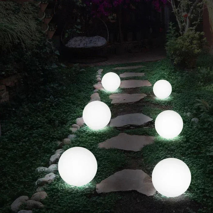 LumaSphere – Zonne-energie Tuinbal met Warm LED-Licht