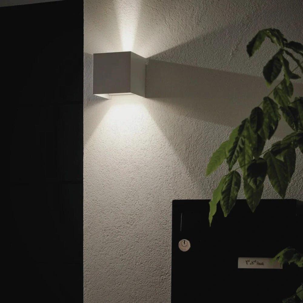 Kubus verstelbare LED Wandlamp