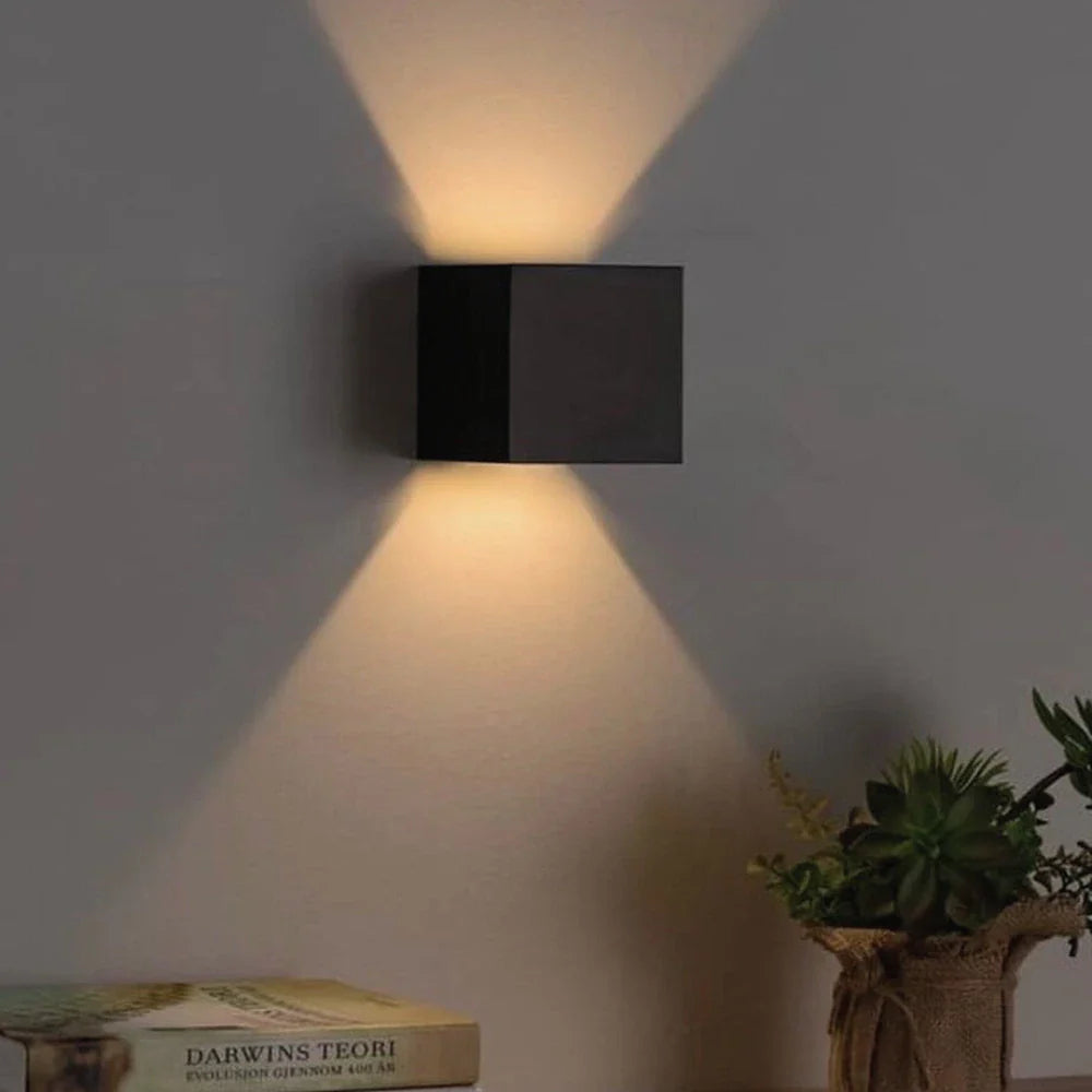 Kubus verstelbare LED Wandlamp