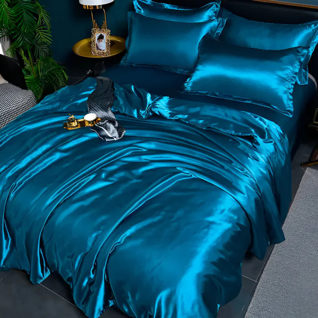 SilkSerenity – Luxe Zijdezacht Bedovertrek