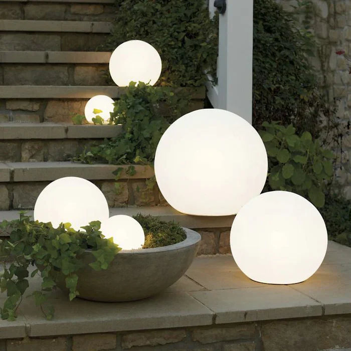 LumaSphere – Zonne-energie Tuinbal met Warm LED-Licht