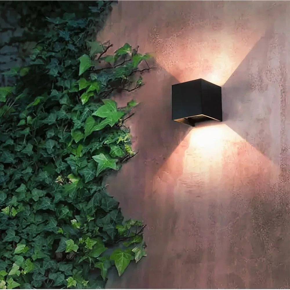 Kubus verstelbare LED Wandlamp