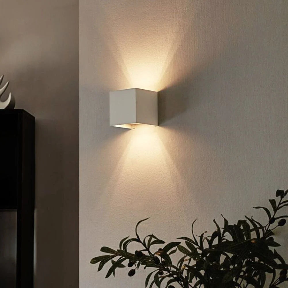 Kubus verstelbare LED Wandlamp
