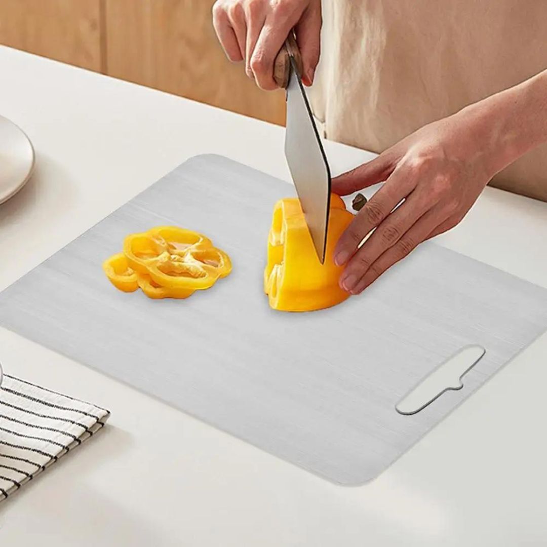 TitanEdge – Het Ultieme Titanium Snijplank voor de Moderne Keuken