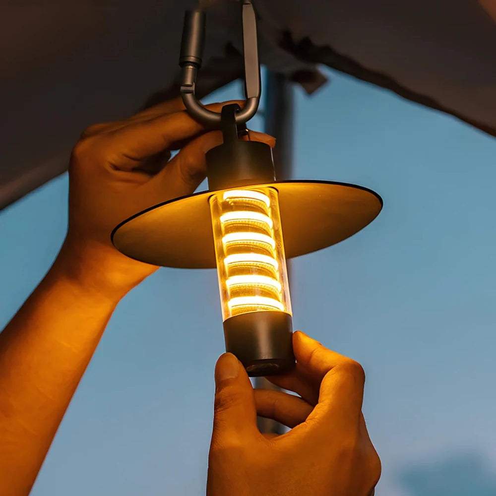 TrailGlow Outdoor Lamp – Avontuurlijke buiten lamp