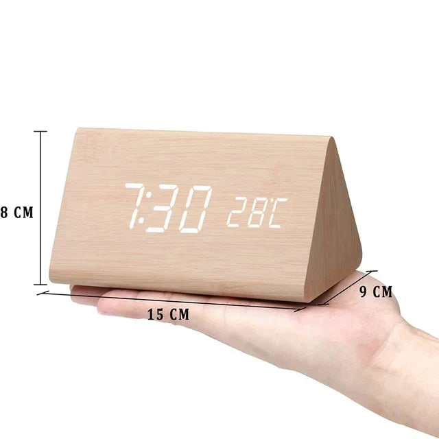 Lumeo – Stijlvolle Houten LED-Wekker met Slimme Functies