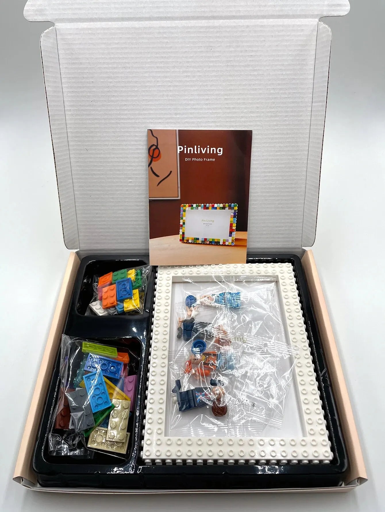 BuildFrame – Creatieve Bouwstenen Fotolijst voor Kinderen & Gezinnen