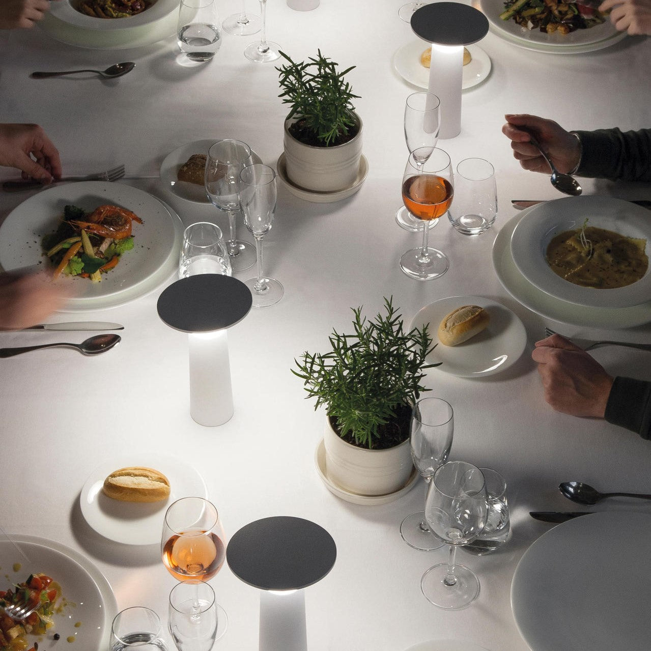 LumaFlex tafellamp – 360° draaibare kop en 40° kantelfunctie