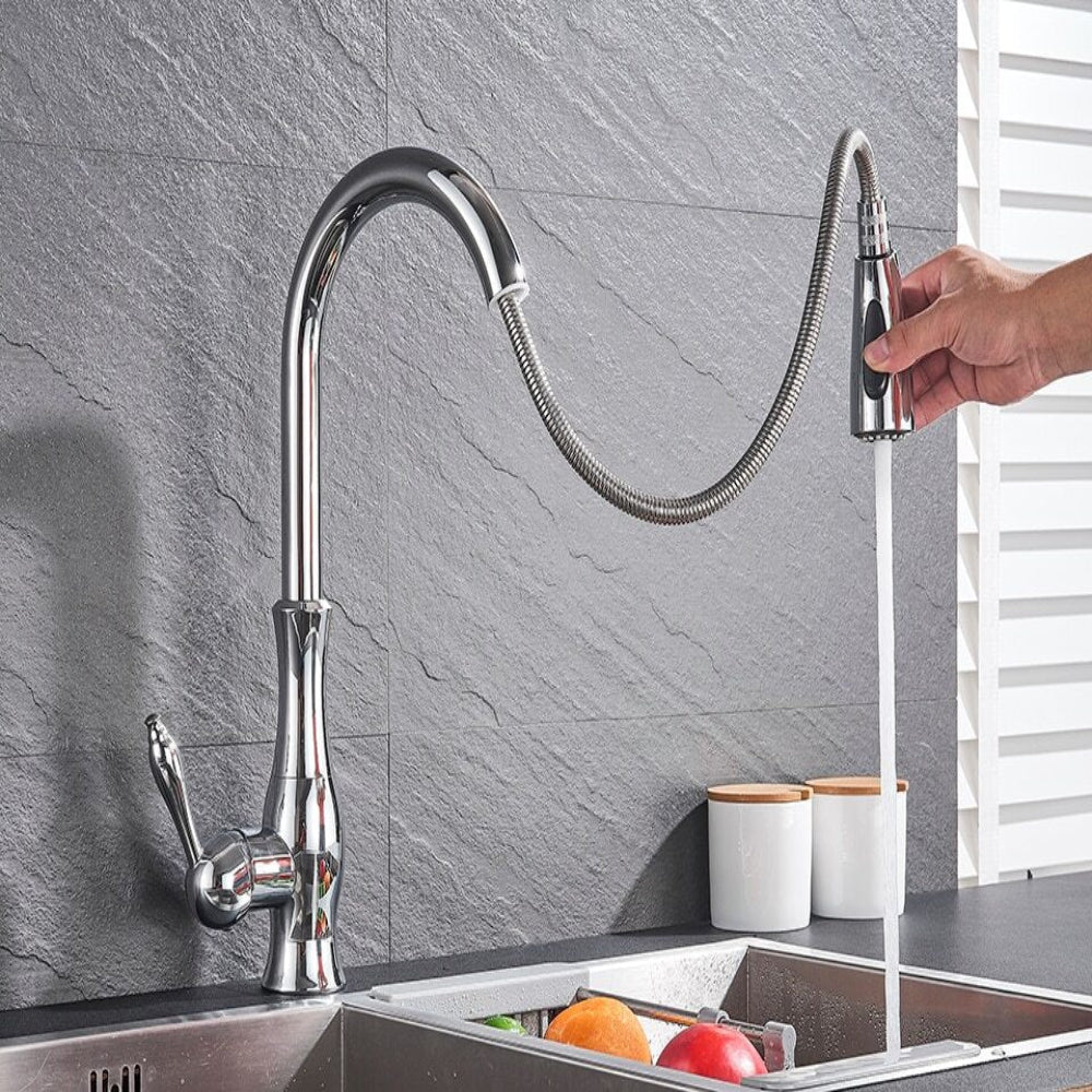 FlowSync – Moderne Uittrekbare Keukenkraan met Dubbele Straalfunctie