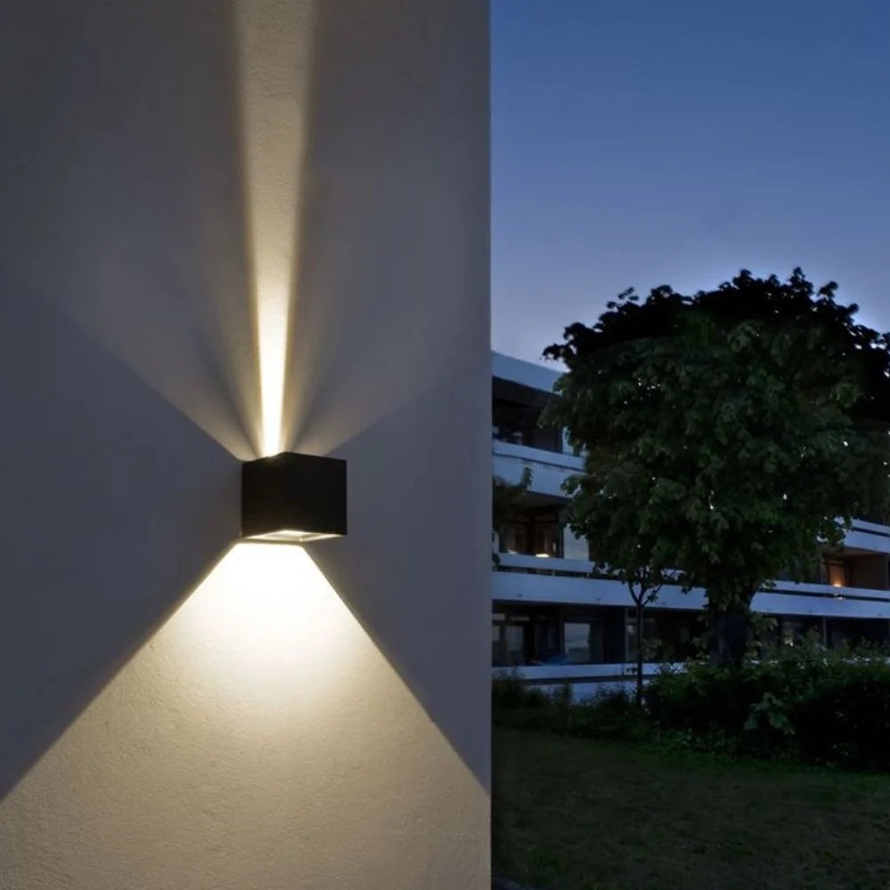 Kubus verstelbare LED Wandlamp