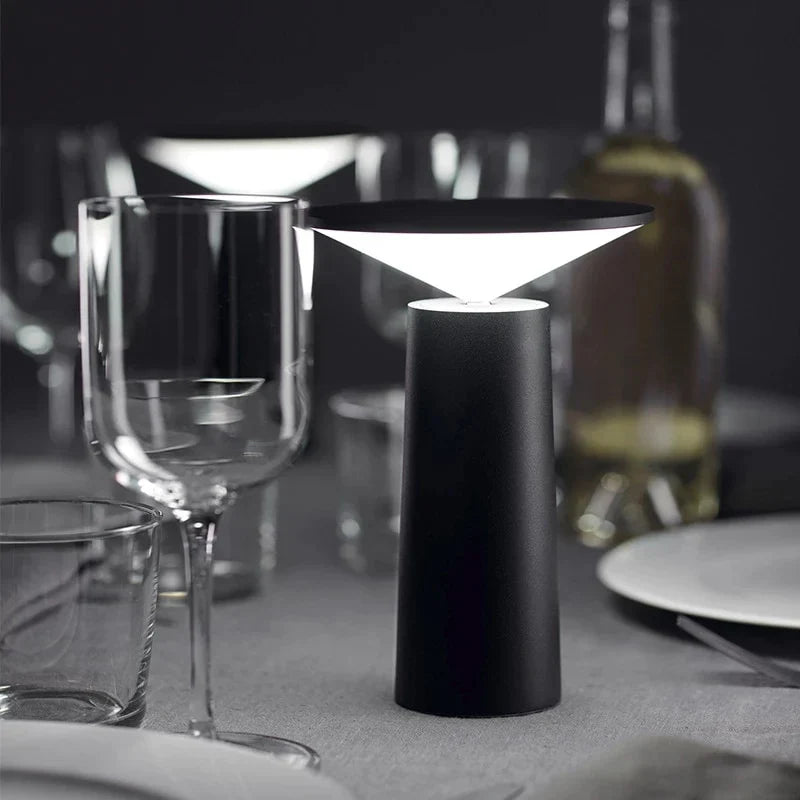 LumaFlex tafellamp – 360° draaibare kop en 40° kantelfunctie