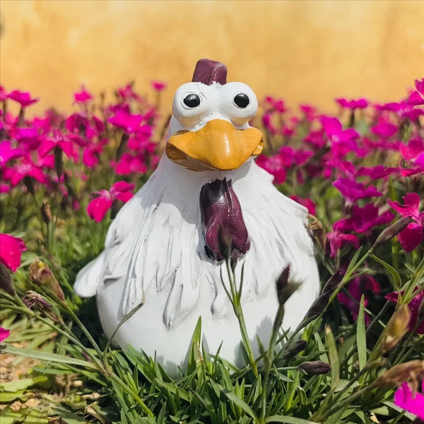 Vrolijke Vleugelvriend – Tuinbeeld Kip van Hars