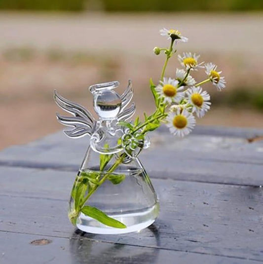 Guardian Angel – Handgemaakte Bloemenvaas met Symbolische Kracht
