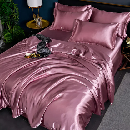 SilkSerenity – Luxe Zijdezacht Bedovertrek
