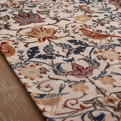 Vintage Jacquard Tafelloper – Bloemen & Vogels met Franjes | Oase Wonen