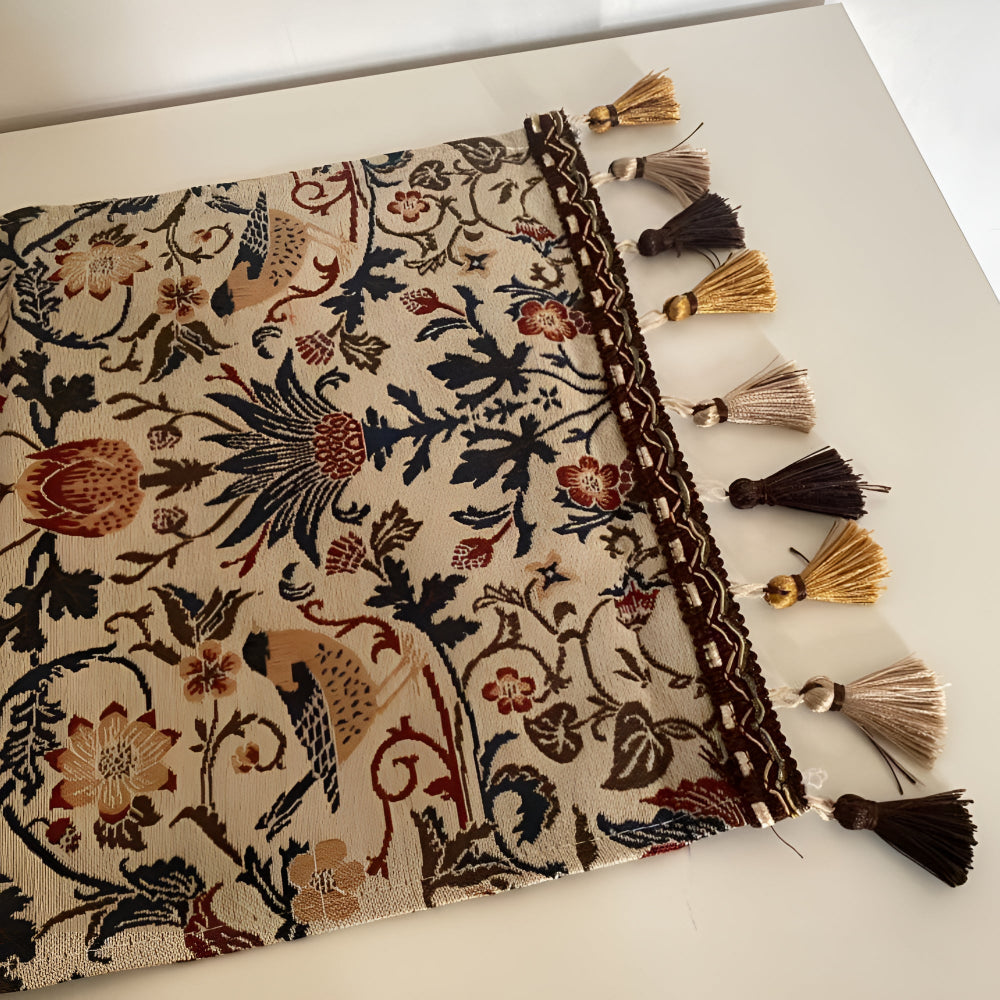 Vintage Jacquard Tafelloper – Bloemen & Vogels met Franjes | Oase Wonen