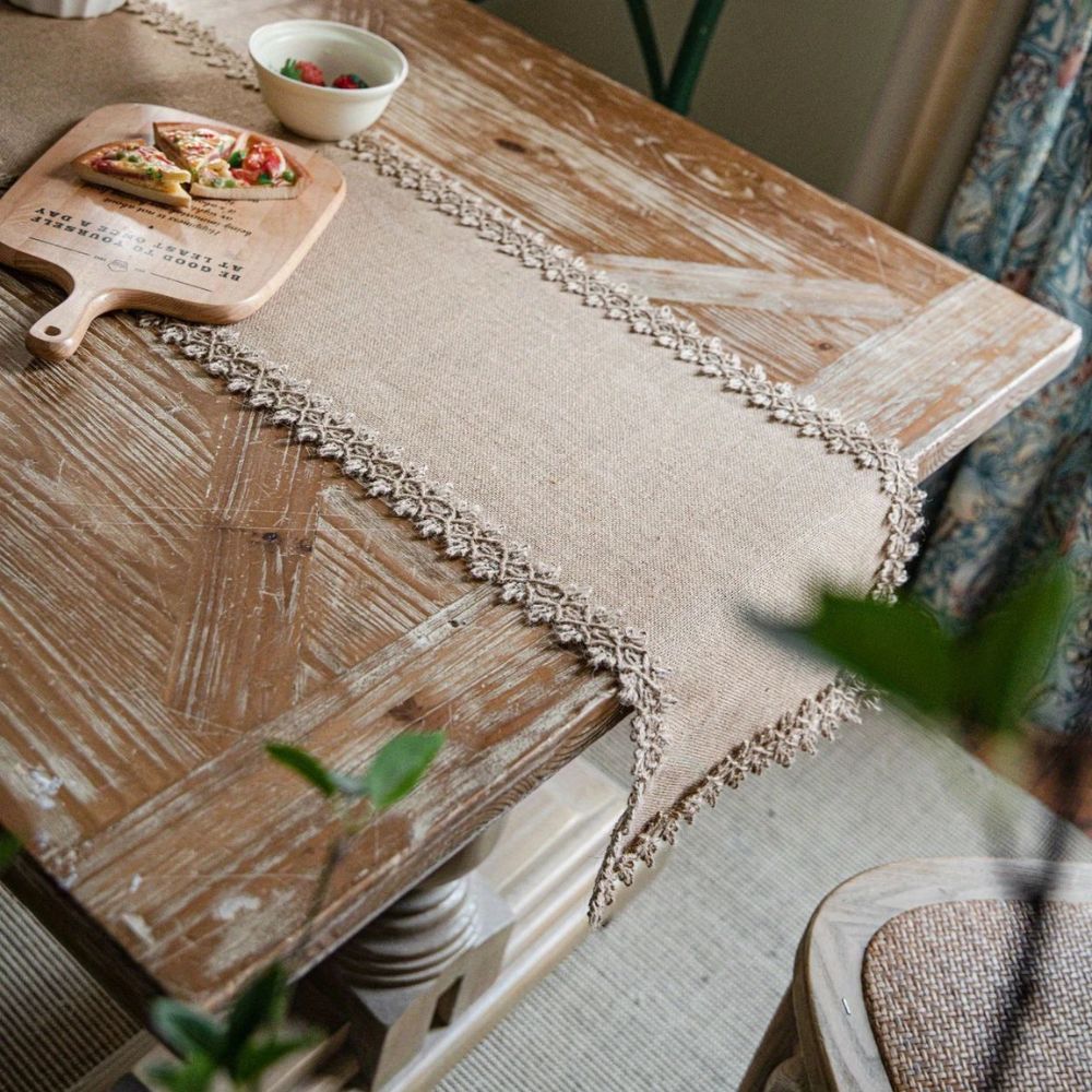 Boho Jute Tafelloper met Kanten Rand – Naturel voor Eettafel | Oase Wonen
