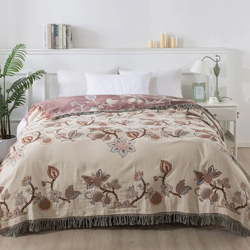 Bloemen Bedsprei met Kwastjes – Katoenen Deken voor de Slaapkamer | Oase Wonen