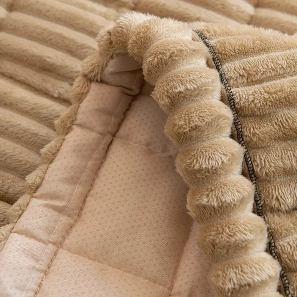 Pluche Bankhoes met Geplooide Rand – Antislip & Machinewasbaar | Oase Wonen