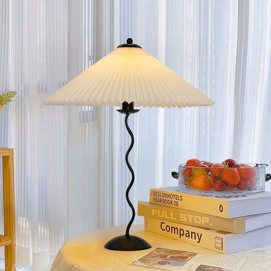VeroTwist lamp - met geplooide stoffen kap